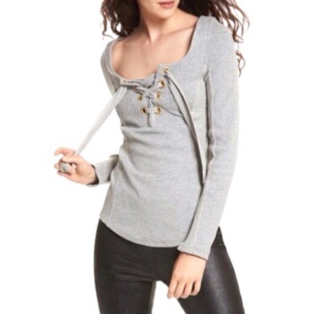 FREE PEOPLE LOOKING BACK LACE-UP TOP.